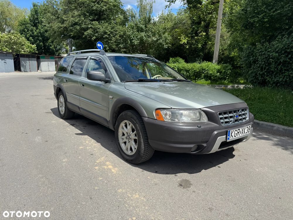 Volvo XC 70 - 1