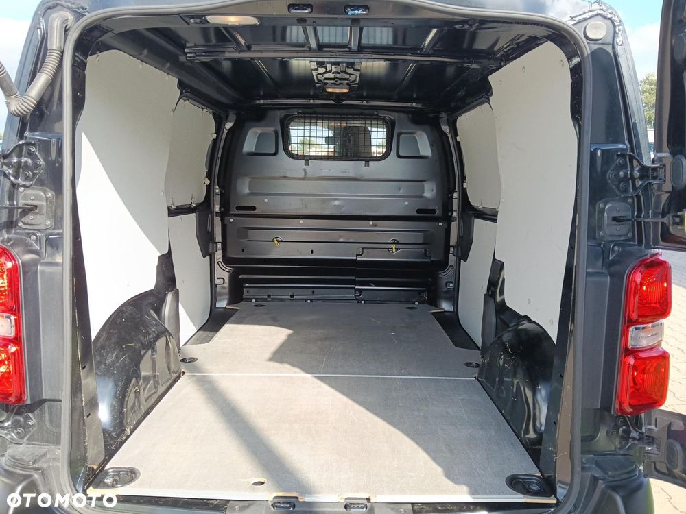 Toyota PROACE - 13