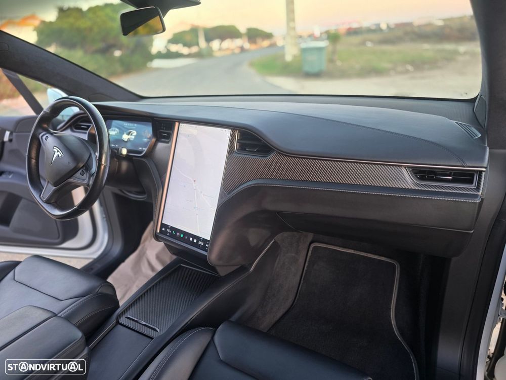 Tesla Model X P100D - 20