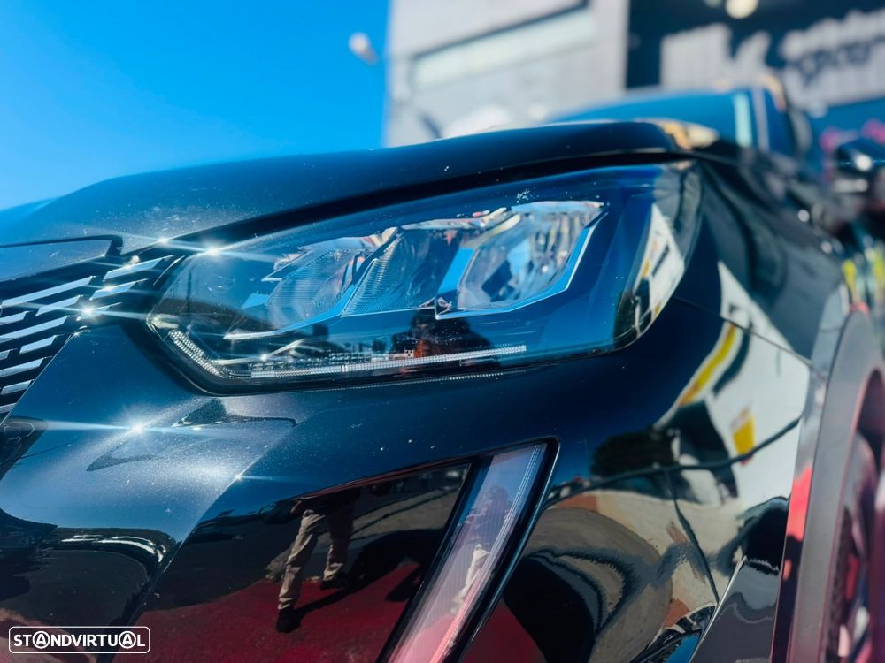 Peugeot 2008 1.2 PureTech Allure Pack EAT8 - 6
