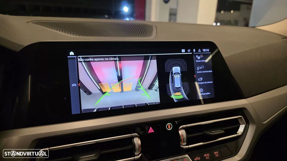 BMW 318 d Touring Auto - 42