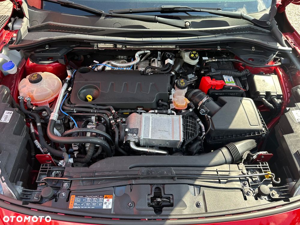 Ford Kuga 2.0 EcoBlue Hybrid ST-LINE - 36