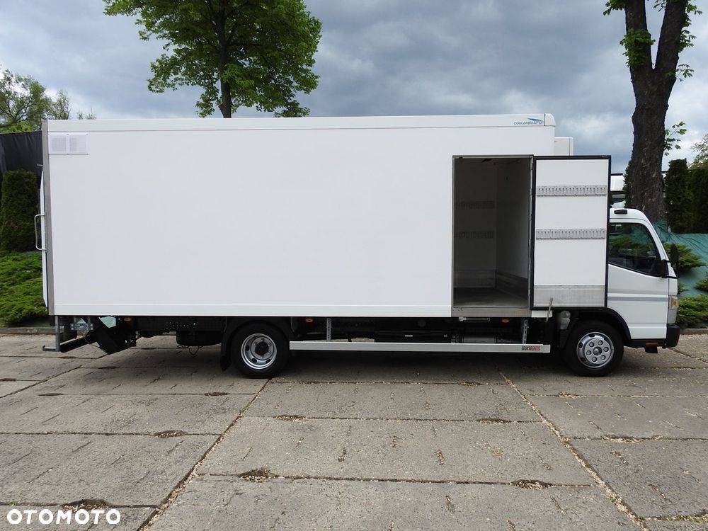 Mitsubishi CANTER FUSO 7C15 KONTENER CHŁODNIA WINDA 14 PALET -4*C ZASILANIE 230V KLIMATYZACJA AUTOMATYCZNA SKRZYNIA 150KM - 22