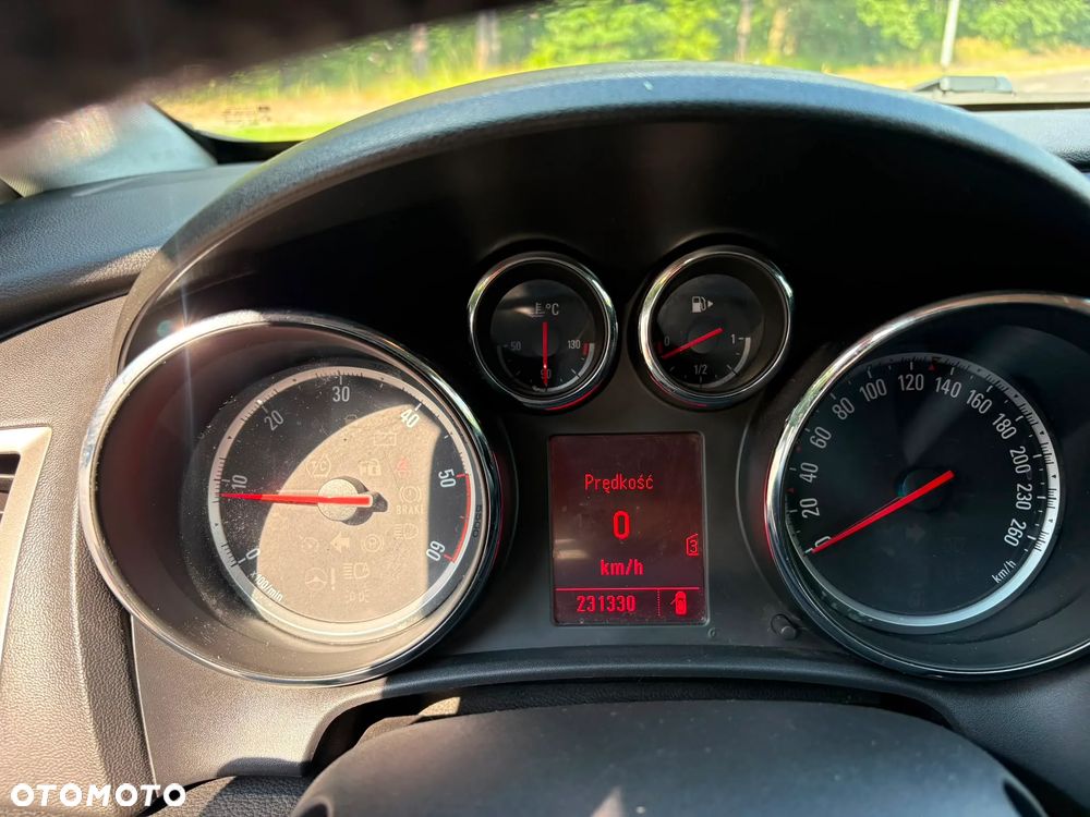 Opel Astra 1.7 CDTI - 9