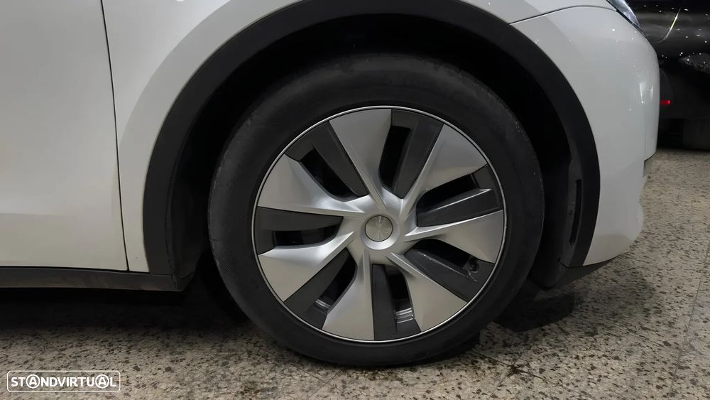 Tesla Model Y 2022 photo 5