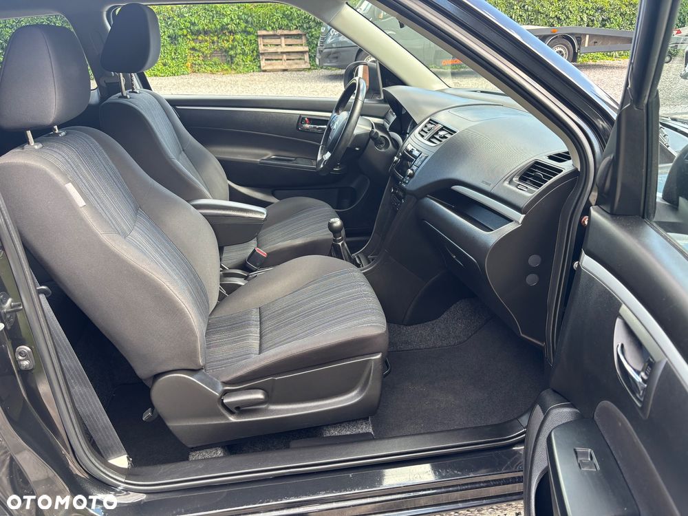 Suzuki Swift 1.2 Premium - 18