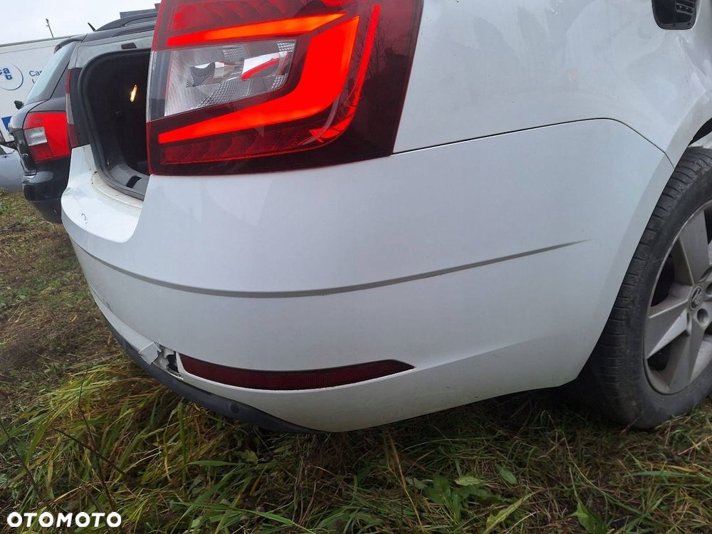 ZDERZAK TYŁ SKODA OCTAVIA III LIFT LF9E 16-20r HATCHBACK/LIFTBACK - 7