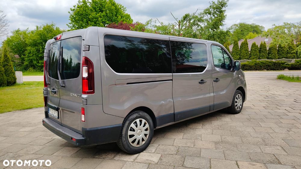 Renault Trafic Grand 2.0 dCi - 6