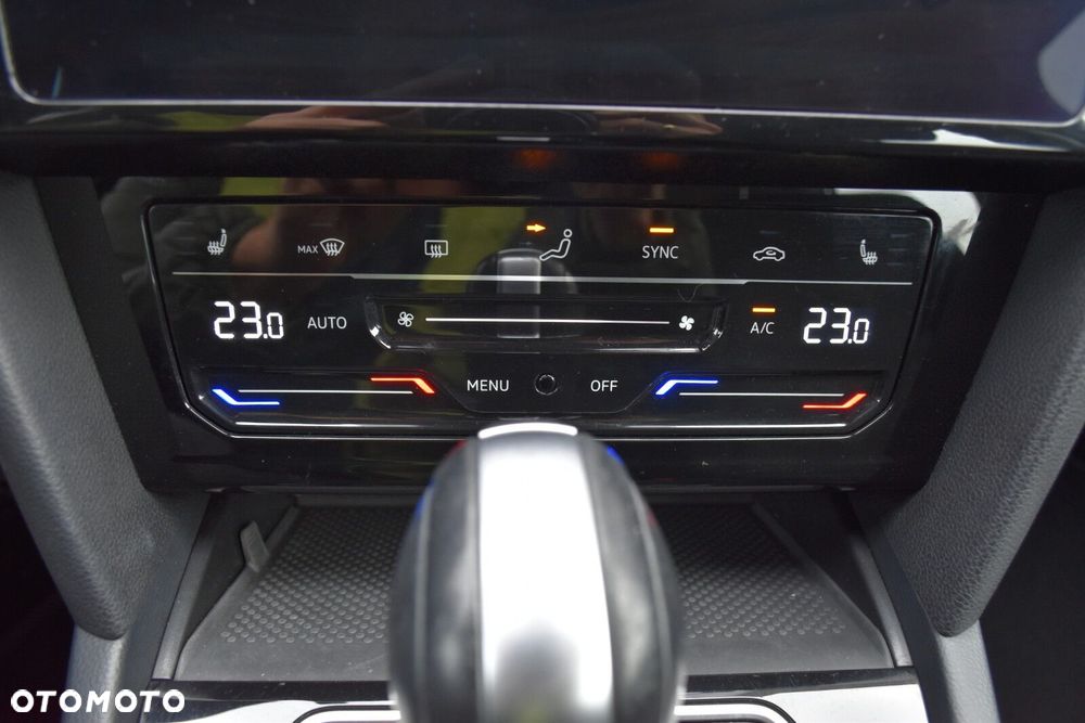 Volkswagen Passat 2.0 TDI Business DSG - 23