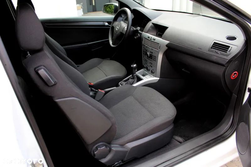 Opel Astra 1.6 Selection - 10