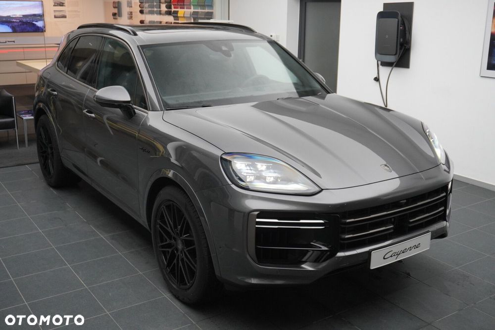 Porsche Cayenne - 7