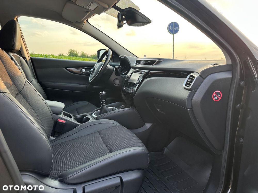 Nissan Qashqai 1.6 DIG-T Tekna - 9