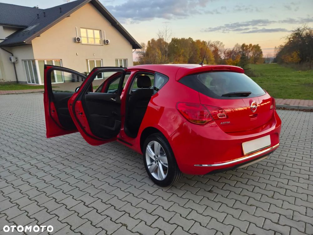 Opel Astra 1.6 Active - 19