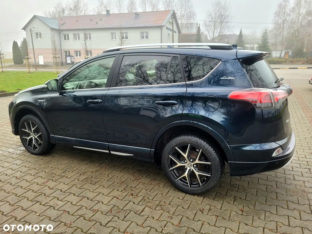 Toyota RAV4 Hybrid Selection 4x4 - 12