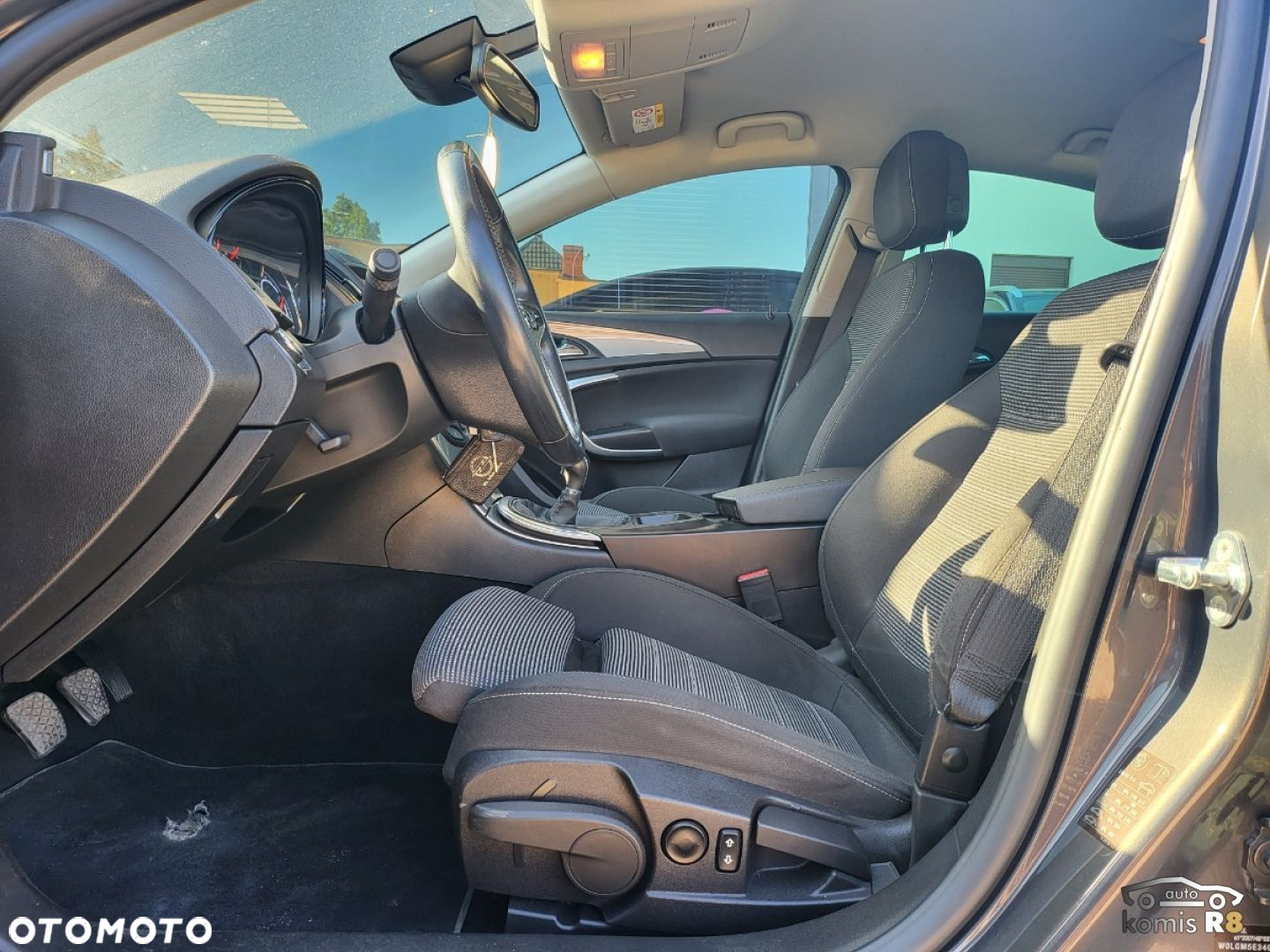 Opel Insignia - 14