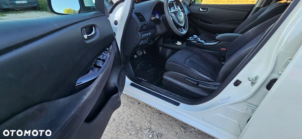 Nissan Leaf - 9