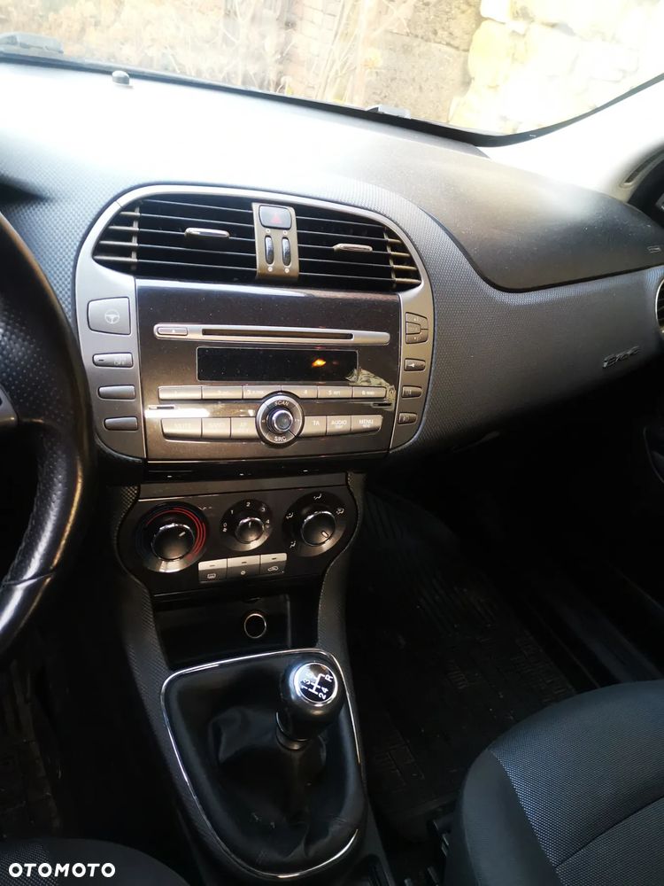 Fiat Bravo 1.9 Multijet Dynamic - 11