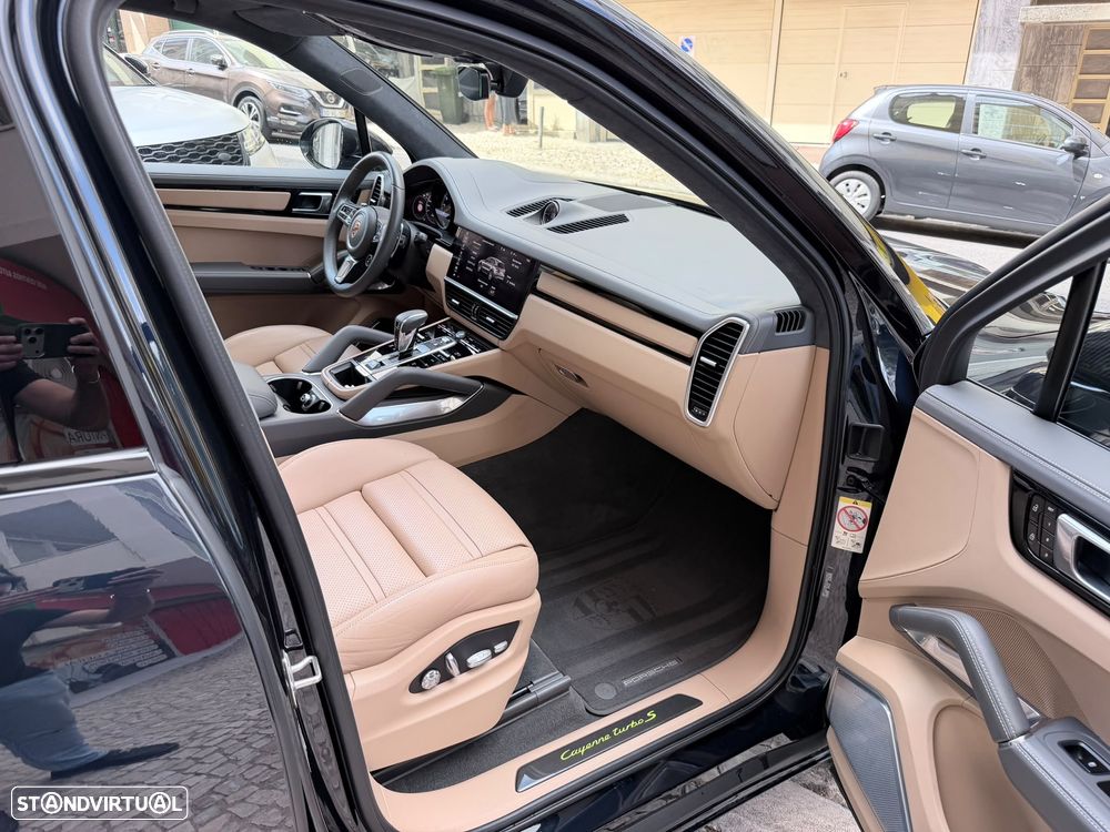 Porsche Cayenne Turbo S E-Hybrid - 5