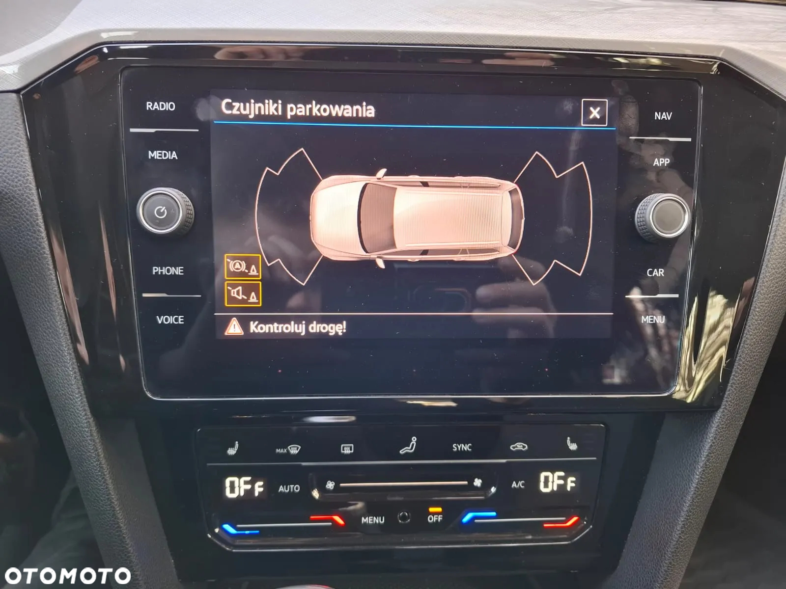 Volkswagen Passat 1.5 TSI EVO Business - 31