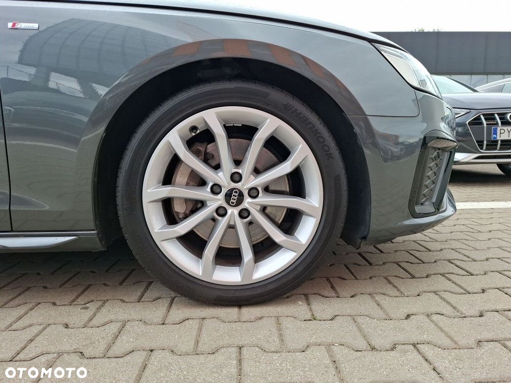 Audi A4 Avant - 12