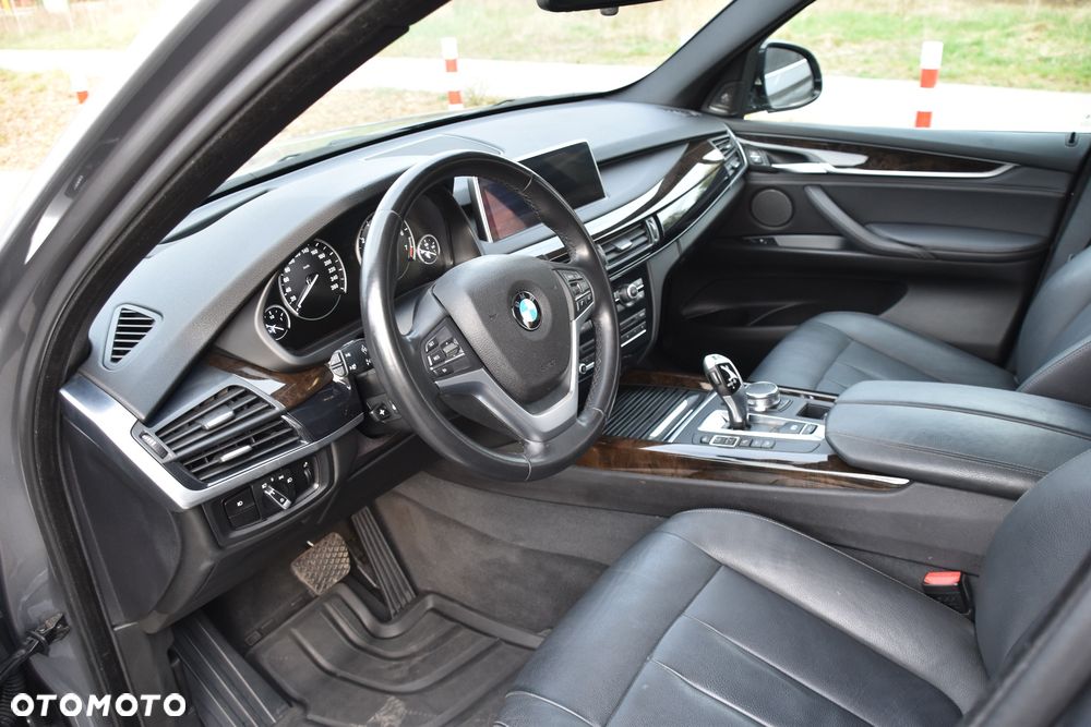 BMW X5 - 25