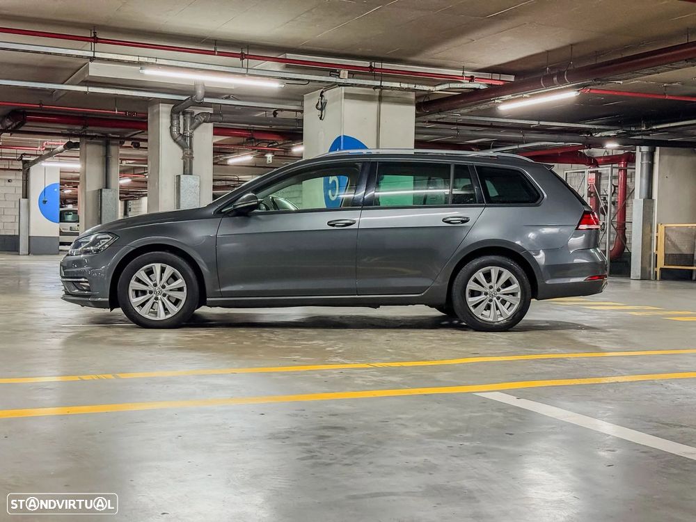 VW Golf Variant 1.6 TDi Confortline DSG - 4