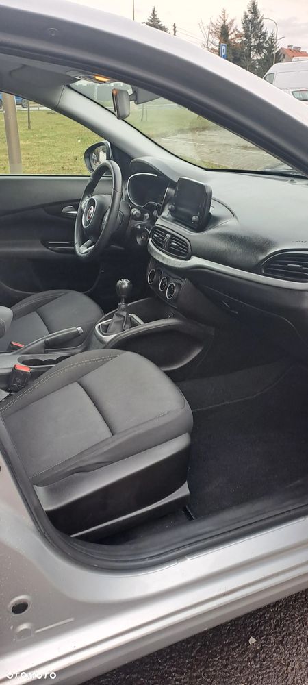 Fiat Tipo 1.6 MultiJet 16v Mirror - 18
