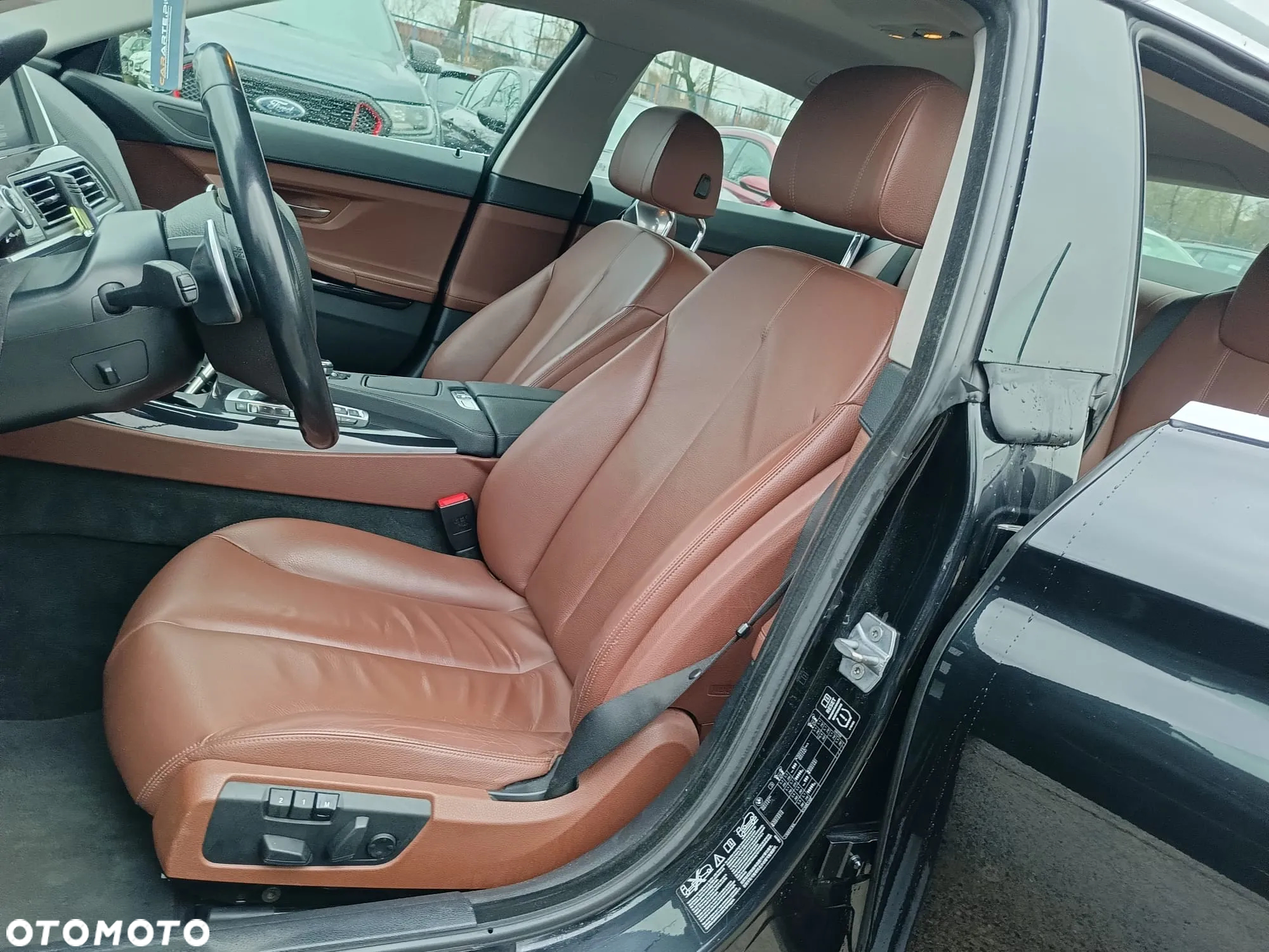 BMW Seria 6 640i xDrive - 28