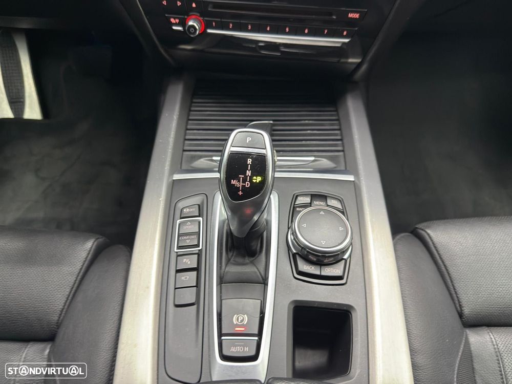 BMW X5 25 d sDrive Pack M - 41