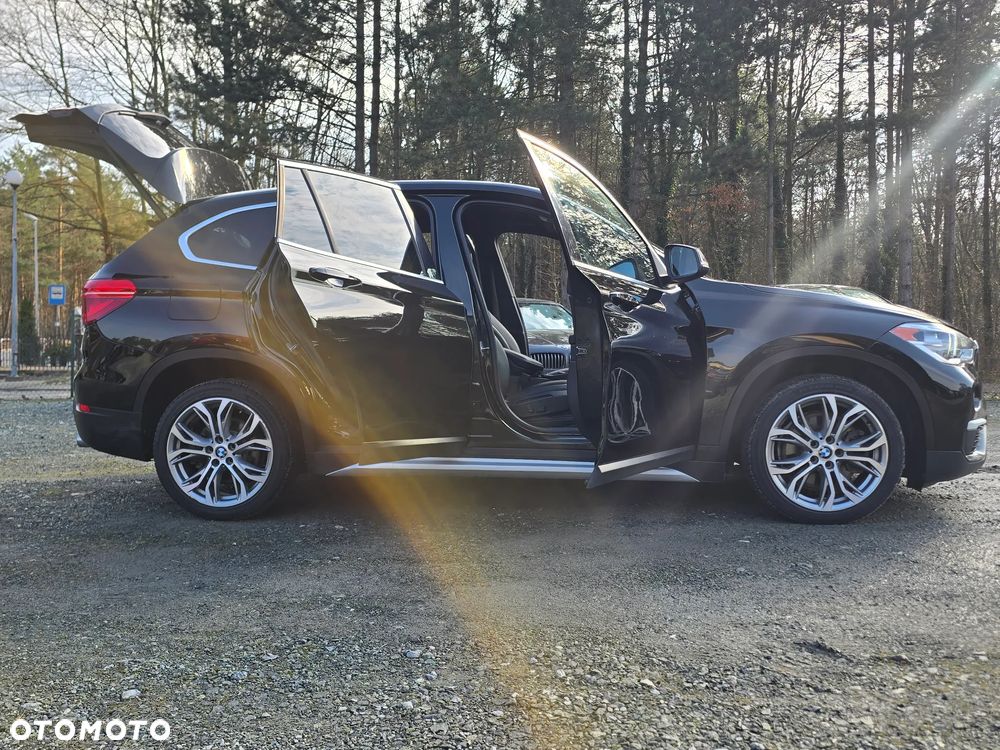 BMW X1 xDrive25i GPF xLine - 33