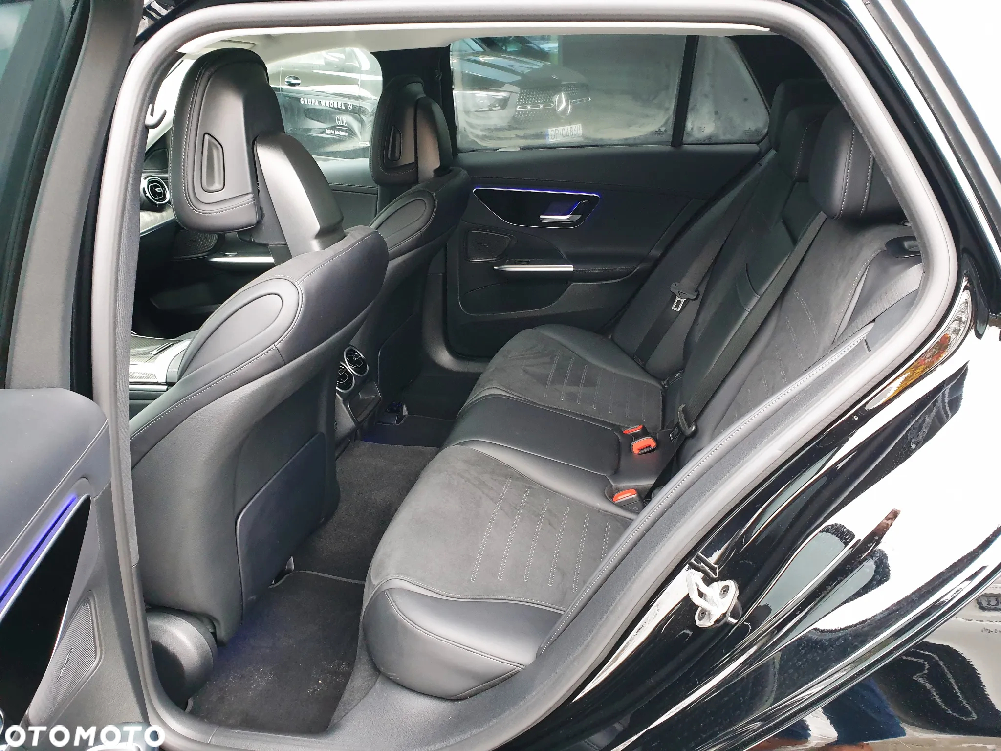 Mercedes-Benz Klasa C 200 9G-TRONIC - 11