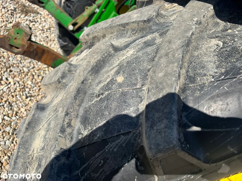 John Deere 6630 - 7