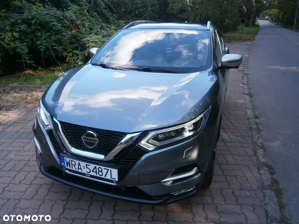 Nissan Qashqai 1.6 DIG-T Tekna+ - 1