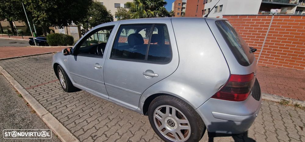VW Golf 1.4i Confortline - 5