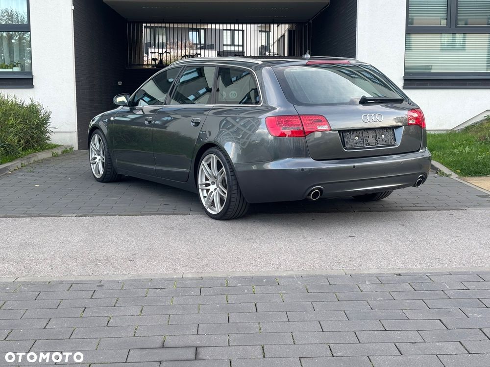 Audi A6 Avant 2.4 - 21