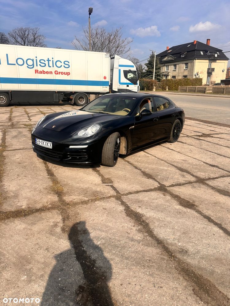 Porsche Panamera Standard - 6