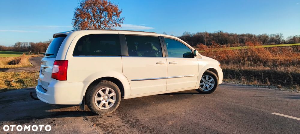 Chrysler Town & Country 3.6 Touring - 6