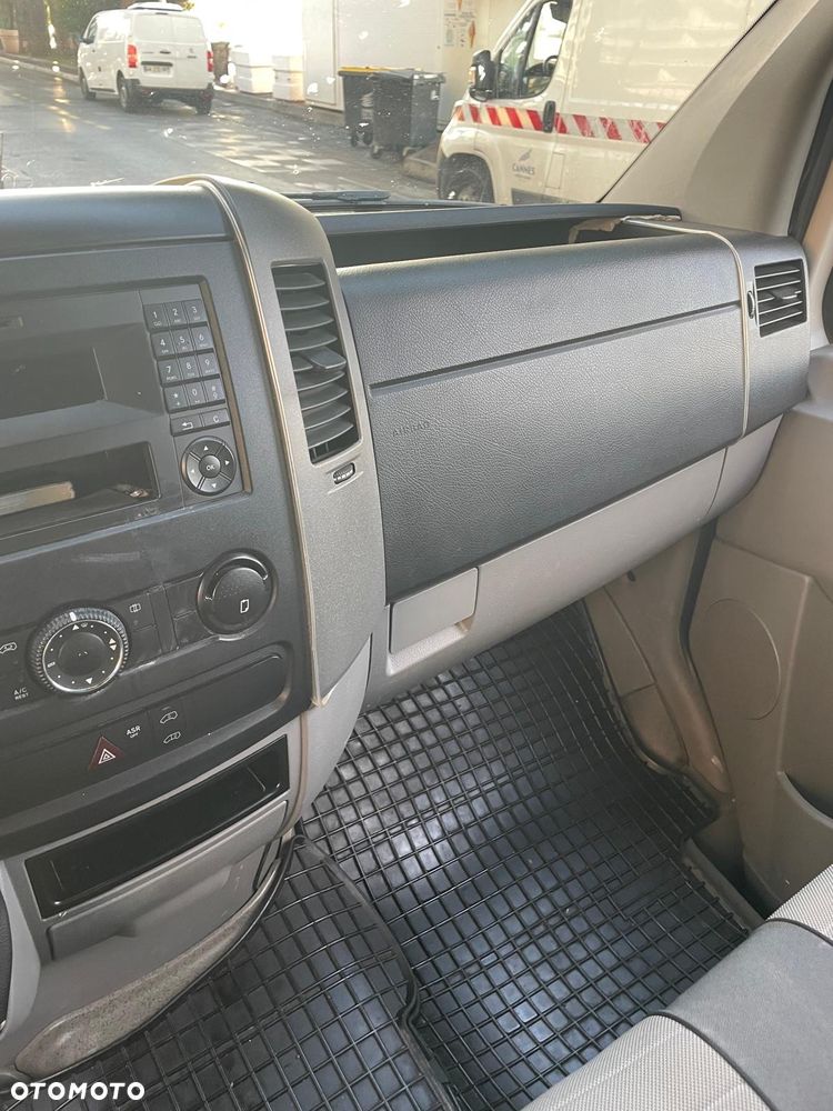 Volkswagen Crafter - 12