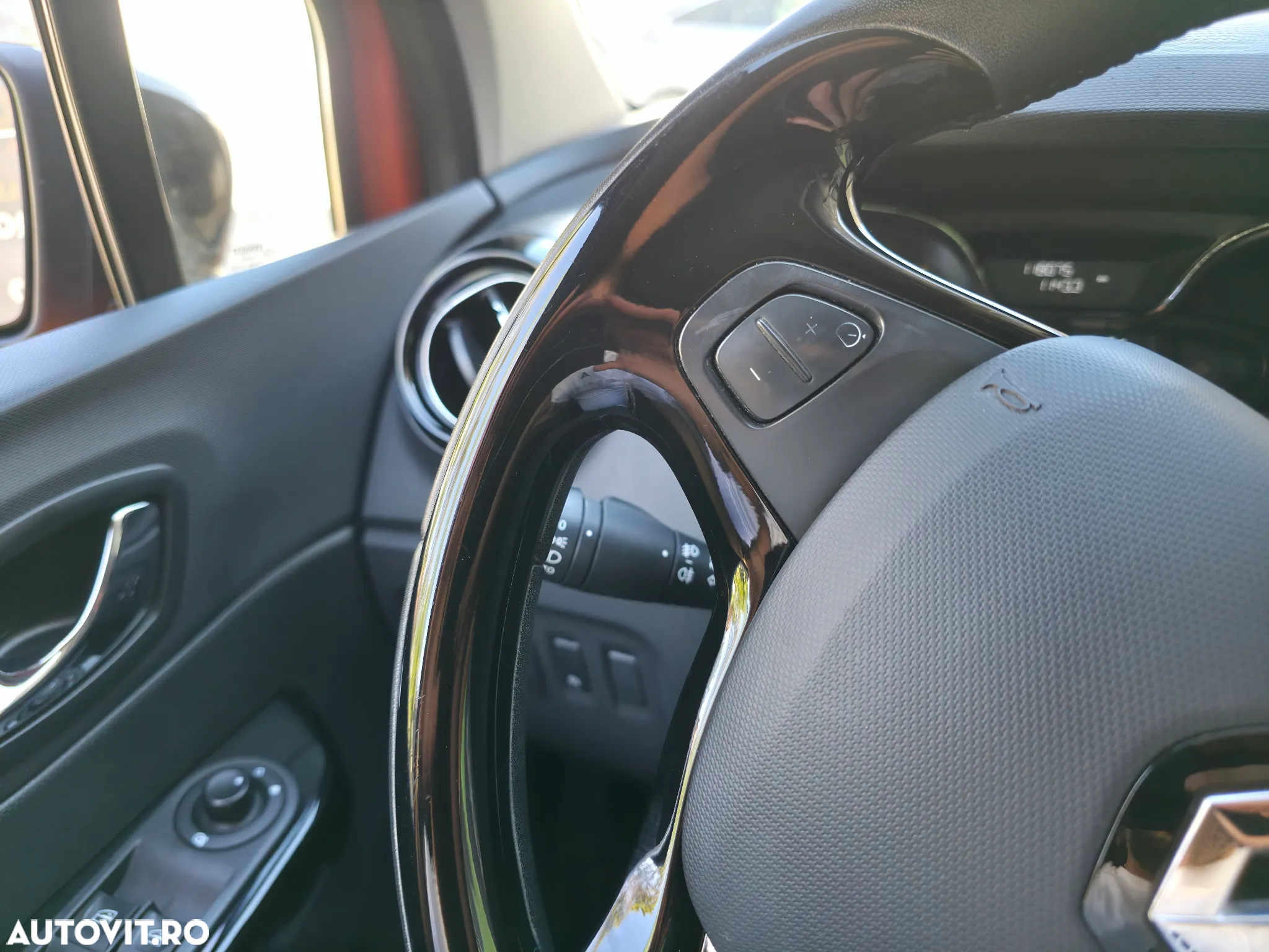 Renault Captur ENERGY TCe 120 EDC XMOD - 19