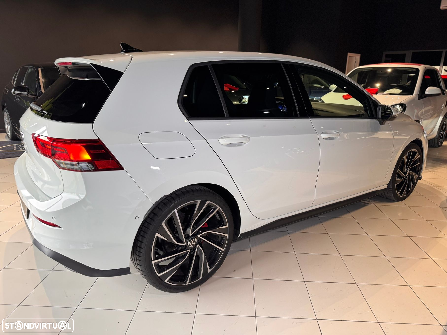 VW Golf 2.0 TDI GTD DSG - 10
