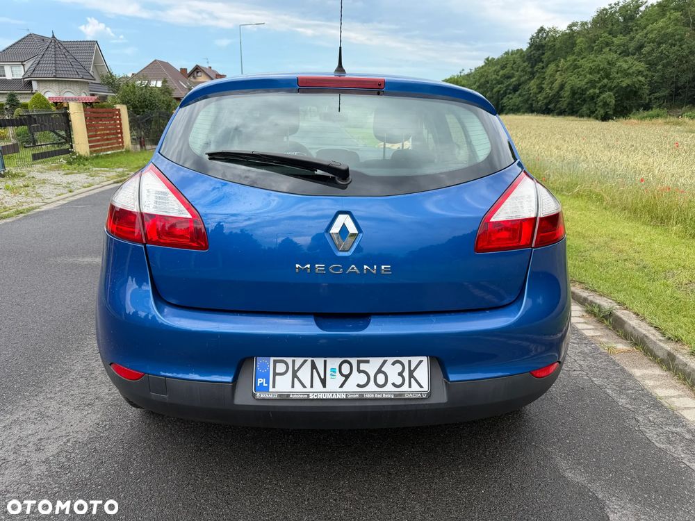 Renault Megane 2.0 140 CVT Dynamique - 9