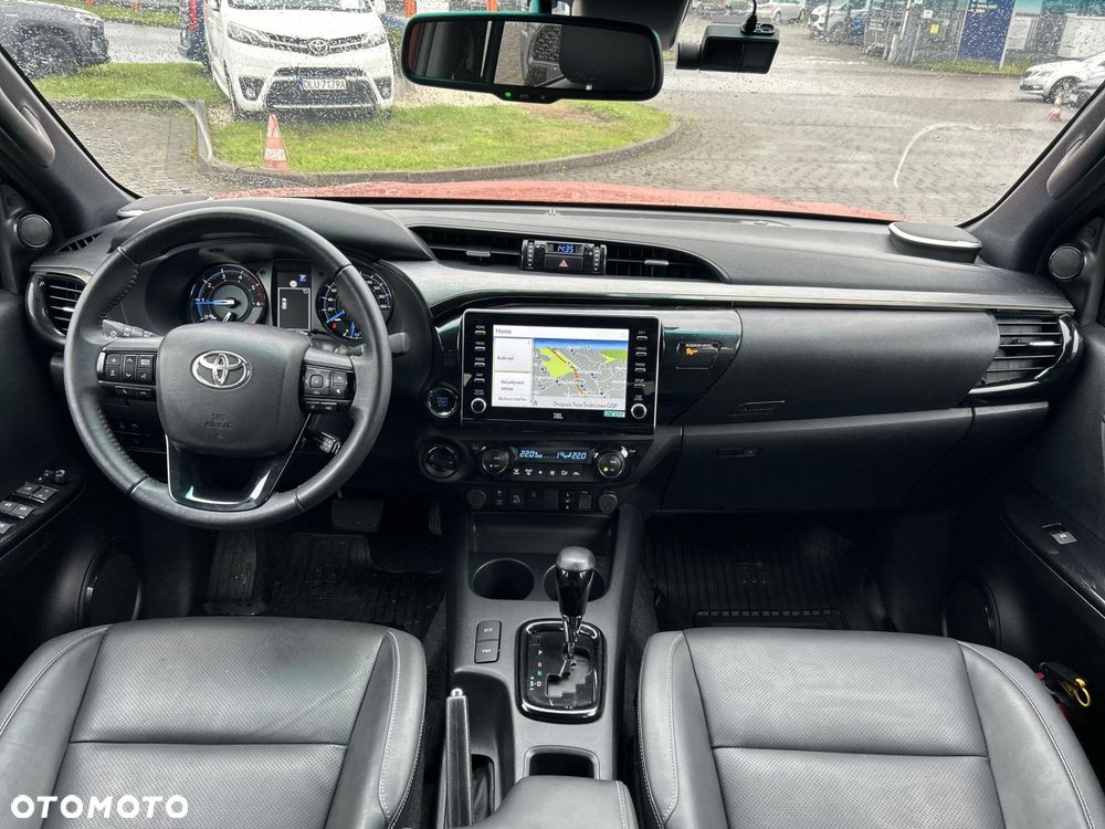 Toyota Hilux 2.8 D-4D Double Cab Invincible 4x4 - 10