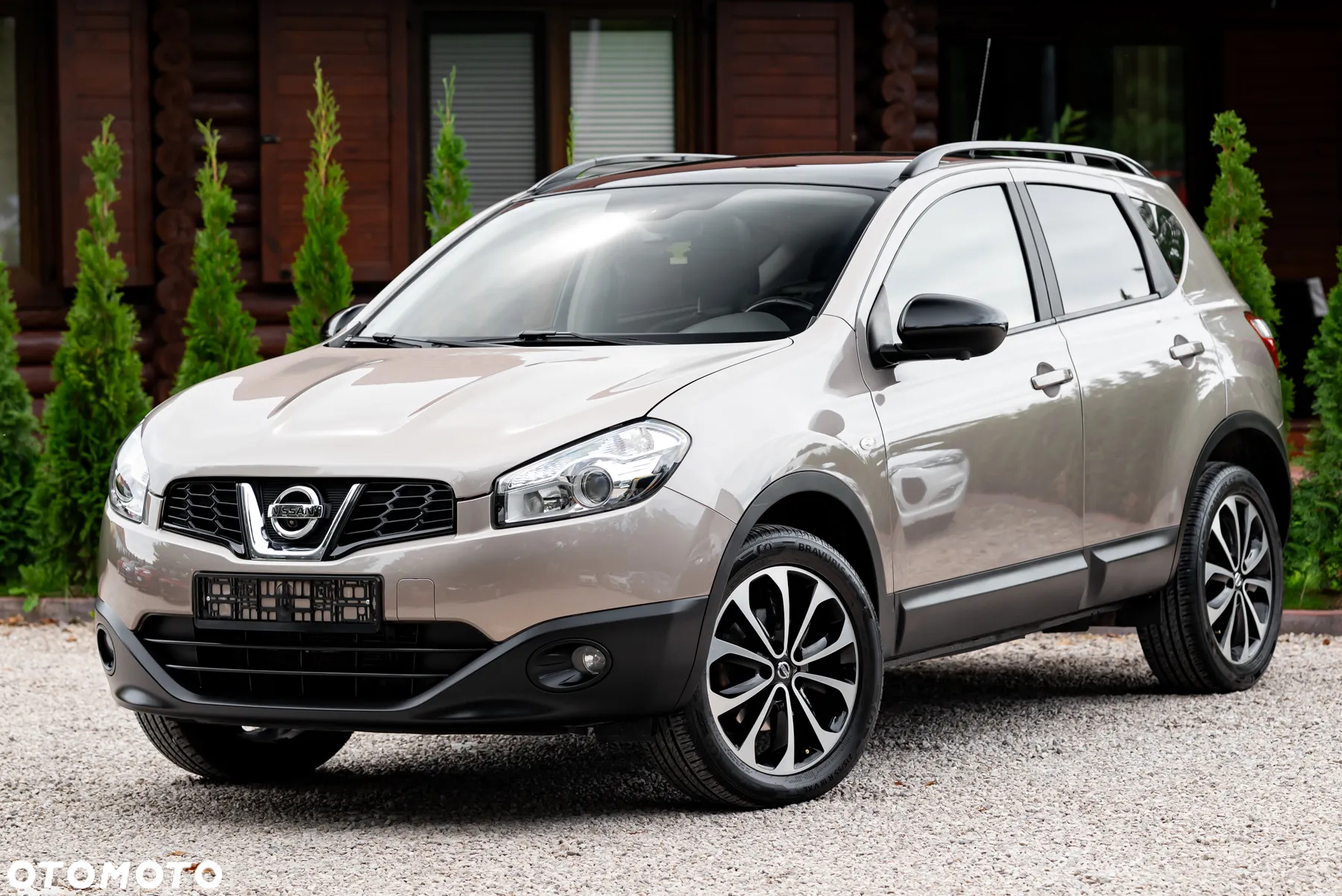Nissan Qashqai 2.0 4x4 CVT tekna - 2