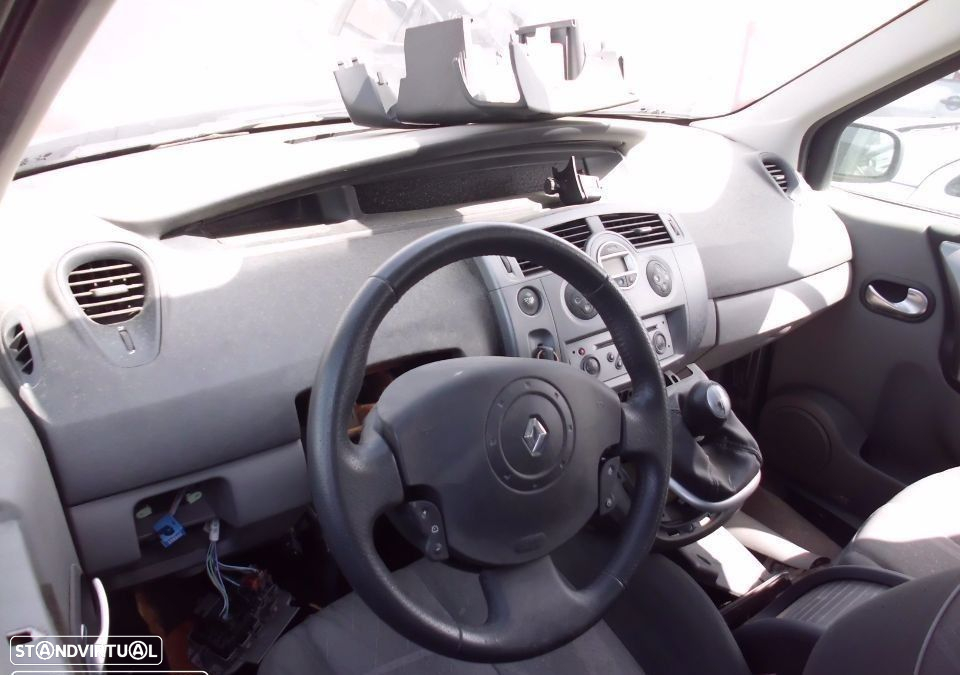 Peças Renault Scenic II (JM0/1_) 2001 a 2010 - 13