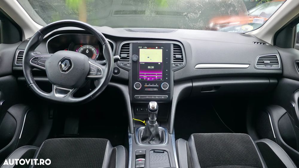 Renault Megane ENERGY dCi 130 INTENS - 14