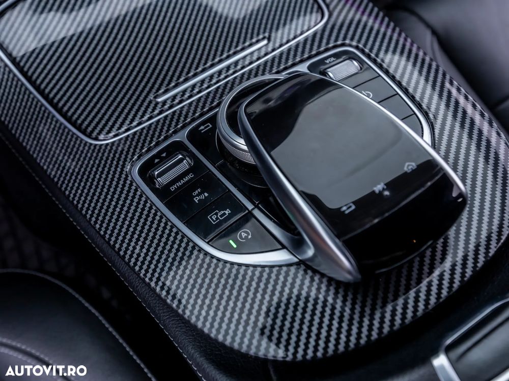 Mercedes-Benz E 220 d 4Matic 9G-TRONIC Avantgarde - 22
