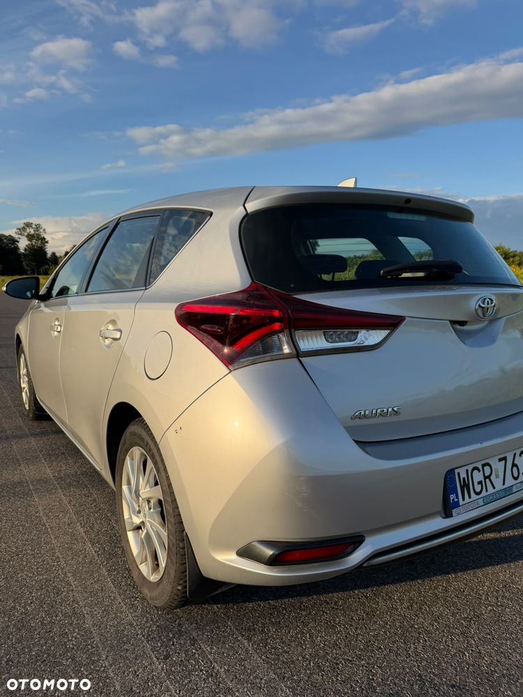 Toyota Auris 1.6 Classic Plus - 5