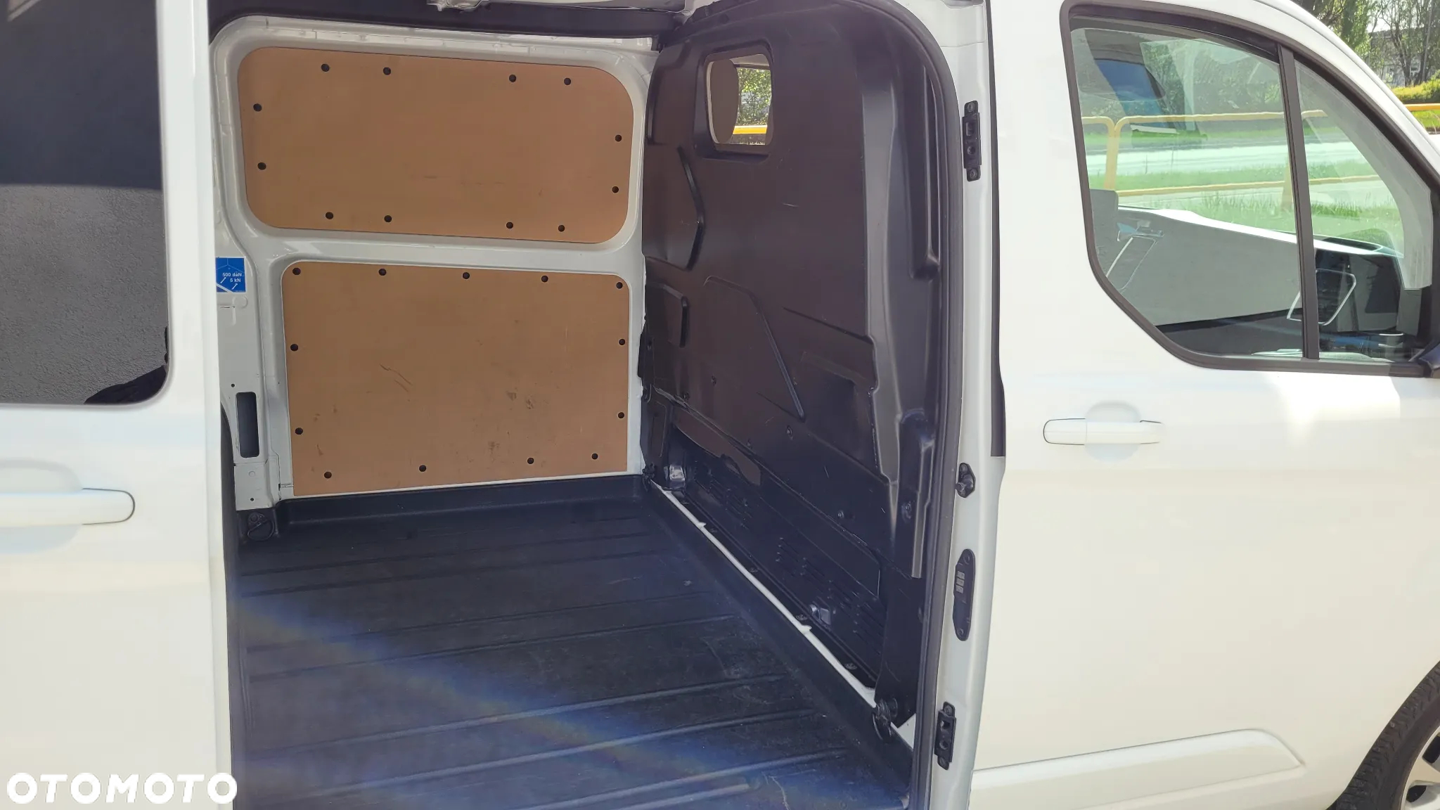 Ford Transit Custom - 7
