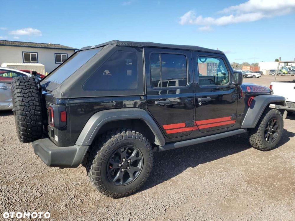 Jeep Wrangler - 4