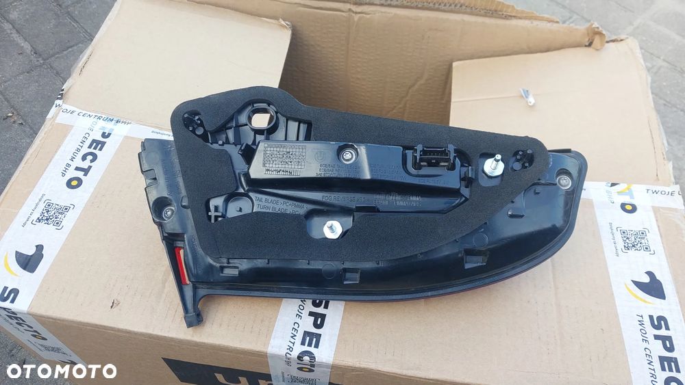 BMW 7 G11 LIFT LCI LAMPA W KLAPĘ PRAWA ORYGINALNA 9854644 EURO - 3